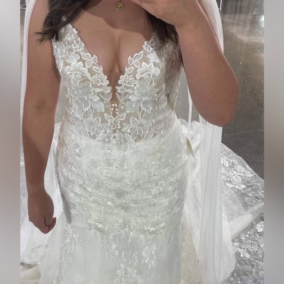 Serene Ame Bridal Wedding Dress - Vera street Size 10 - Picture 5 of 14